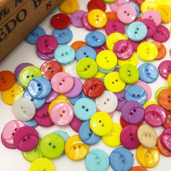 50 kom 2 Rupe Puno Boji gumbe DIY Obrtni Šivanje dječje Plastični gumb PT46