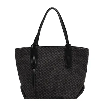 Kariranih torbe za kupovinu velikog kapaciteta za žene Zima 2021 Ženska torba na rame Luksuzni Dizajnerski Trend Putne torbe za kupovinu