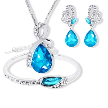 Komplet nakita od Austrijskog kristala Za žene Privjesak Ogrlica i Naušnice Set Narukvica Plava CZ Nakit za Vjenčanje Pribor za zaruka