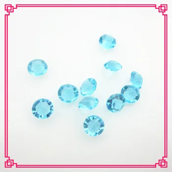 Vruće prodaju 100pc 5 mm 4 mm Nebo-Plavi Kristal, u Ožujku Kamen Rođenja Plutajući Ovjes Živo Staklo Medaljonima Memorije Šarm DIY Nakit