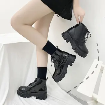 Ženske luksuzne dizajnerske cipele-ženska rock-cipele Ženske čizme do sredine kavijara Booties na niskim petama booties s okruglim vrhom Kratke Sredina 2021