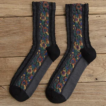 2021 Jesen i zima Nove ženske čarape s uzorkom od konoplje Berba male žakard modne čarape s cvjetnim uzorkom, ženske čarape s individualnim vrhom