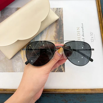 2022 Italija Luksuzni brand Ženske sunčane naočale Klasična probna okvira Vintage naočale za muškarce za vožnju UV400 Dizajner ženske sunčane naočale