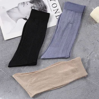 Gospodo mekani prozirni najlon mrežaste čarape Poslovne gospodo cijevi ultra tanke elastične Svilenkasta Duge čarape na pruge glavna boja