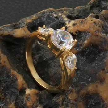 Nakit Od Nehrđajućeg Čelika Prstenje Zlatne Boje na Veliko Za Žene Modni Poklon Najnoviji Nakit En Acier Inoxydable Femme RFFZACBA