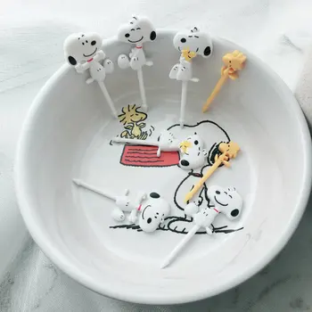 Snoopy Slatka Crtani Voćni Znaku su Kreativne Cartoon Dječje Voće Vilica Bento Vilica u japanskom stilu Prijenosni Vilica za kolač Reusable